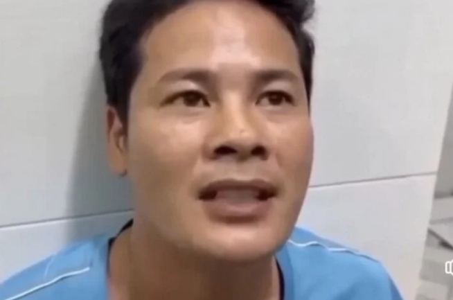 Nguyễn Văn Tám sau khi bị bắt