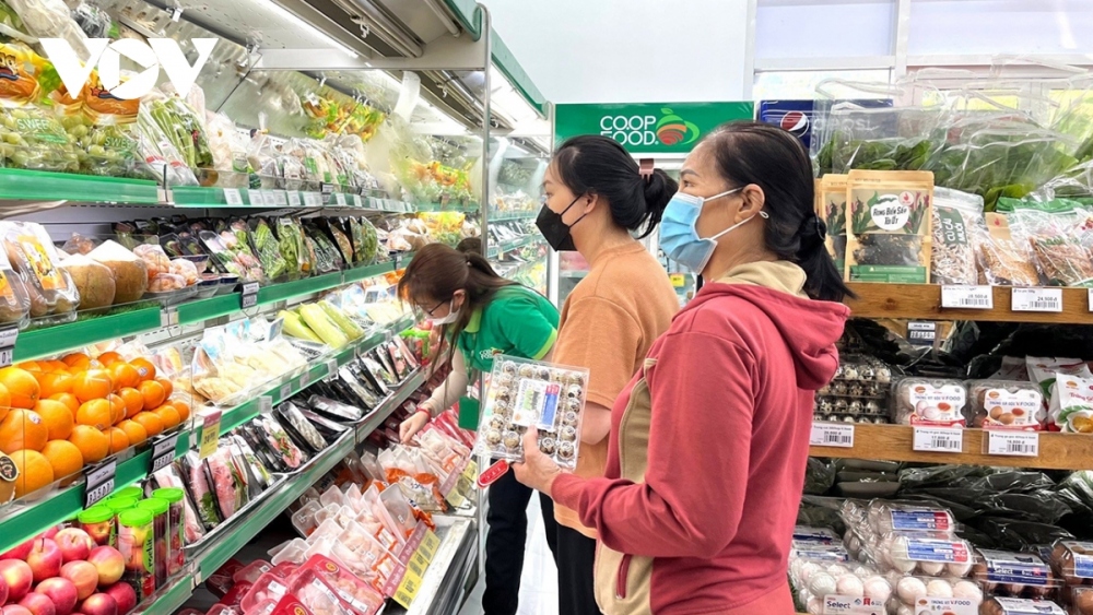 Tại dự thảo Luật Bảo vệ quyền lợi người tiêu dùng 2023, Bộ Công Thương đề xuất bảo vệ quyền lợi người tiêu dùng trong giao dịch với cá nhân hoạt động thương mại độc lập, thường xuyên không phải đăng ký kinh doanh.