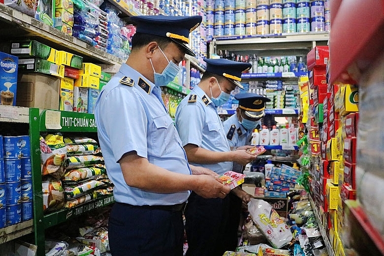 Quản lý nhà nước về bảo vệ quyền lợi người tiêu dùng cần được tăng cường.