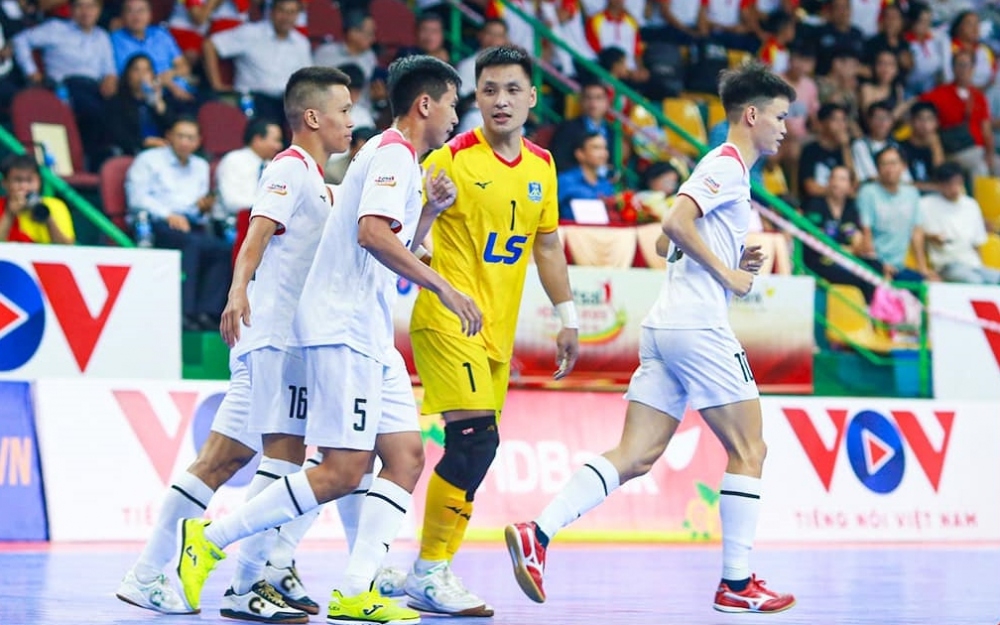 Thái Sơn Nam TP.HCM thắng Sanvinest Khánh Hoà 4-2