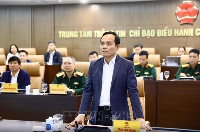 Phó Thủ tướng Trần Lưu Quang chủ trì cuộc họp trực tuyến