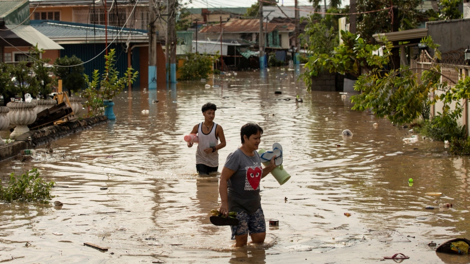 Philippines chịu tác động nặng nề từ biến đổi khí hậu (Ảnh: Reuters)