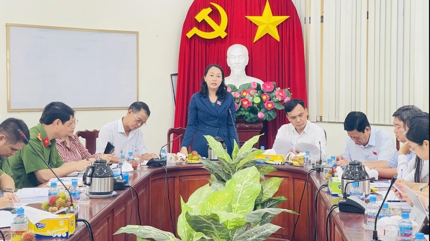 Đoàn giám sát của Ban pháp chế HĐND tỉnh Bình Dương làm việc với TP. Thuận An về các mô hình bảo đảm an ninh trật tự (ảnh: LA).