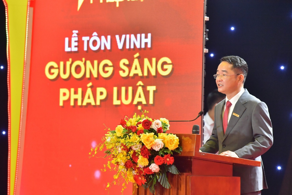 Tổng biên tập Báo Pháp luật Việt Nam, Tiến sỹ Vũ Hoài Nam phát biểu tại Lễ trao giải.