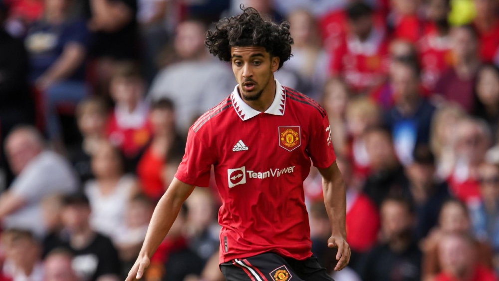 Zidane Iqbal từng là tài năng sáng giá của MU. (Ảnh: Getty)