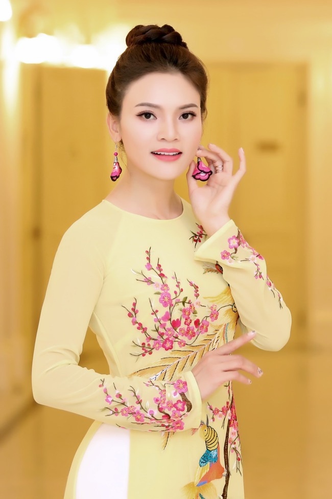 Năm 2018, cô tiếp tục gây chú ý với liveshow riêng kỷ niệm 20 năm ca hát với tên gọi Mơ duyên. Năm 2022, cô được vinh danh trong chương trình Con đường âm nhạc của Đài Truyền hình Việt Nam. Trước đó vào năm 2016, Phạm Phương Thảo cũng là ca sĩ trẻ tuổi nhất được phong tặng danh hiệu NSƯT.