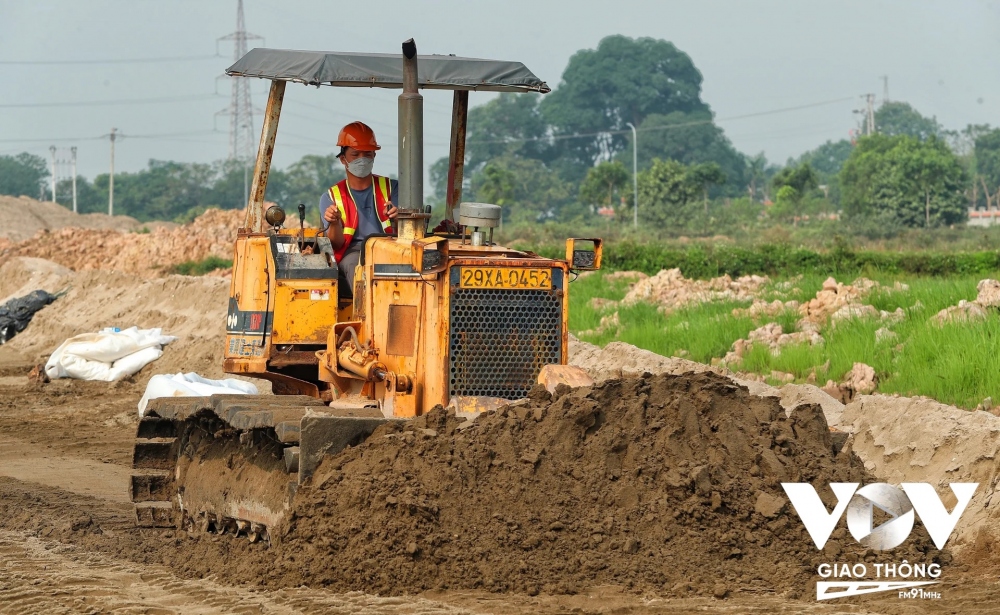 Đánh giá về những kết quả này, tại lễ khánh thành 2 dự án cao tốc, Thủ tướng Chính phủ Phạm Minh Chính đánh giá cao Bộ GTVT, các Bộ, ngành, các địa phương, các đơn vị liên quan đã nỗ lực thực hiện, cùng sự đồng lòng của nhân dân, góp phần tạo diện mạo mới cho đất nước, mở ra không gian phát triển mới, đặc biệt giảm chi phí logistic, tăng sức cạnh tranh cho hàng hóa. Theo Bộ GTVT, từ cuối năm 2023 đến cuối năm 2025, sẽ tiếp tục đưa 1.100 km cao tốc vào khai thác. Đây sẽ là điều kiện quan trọng để giảm chi phí logistics cho các doanh nghiệp từ khoảng 18-2% về mức 12% trong tổng giá thành như các nước trong khu vực.
