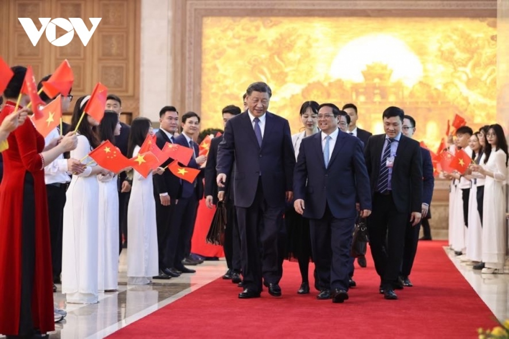 Meeting with Prime Minister Pham Minh Chinh, General Secretary and President Xi Jinping affirms that China values its friendly neighbourly relationship with Vietnam, and Vietnam holds special position in China’s neighbourhood diplomacy policy.