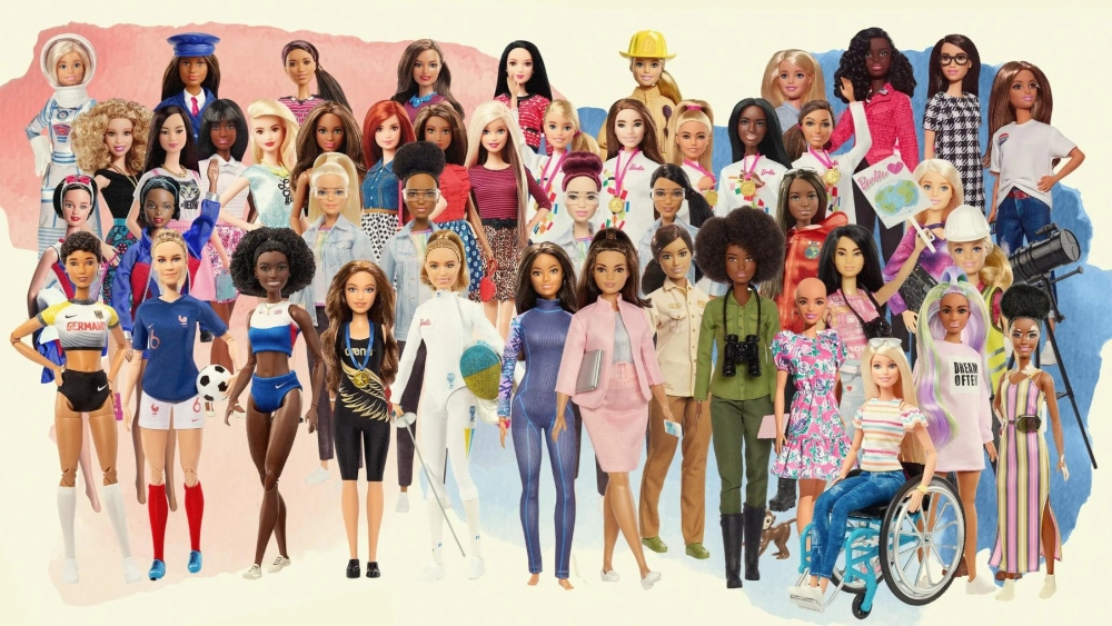 Barbie có hơn 250 nghề nghiệp, gồm làm phi hành gia, ứng viên tổng thống Mỹ, doanh nhân, kiến trúc sư, luật sư…