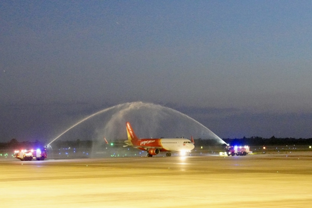 Vietjet chào đón chuyến bay đầu tiên kết nối thủ đô Hà Nội với thành phố di sản Siem Reap, Campuchia