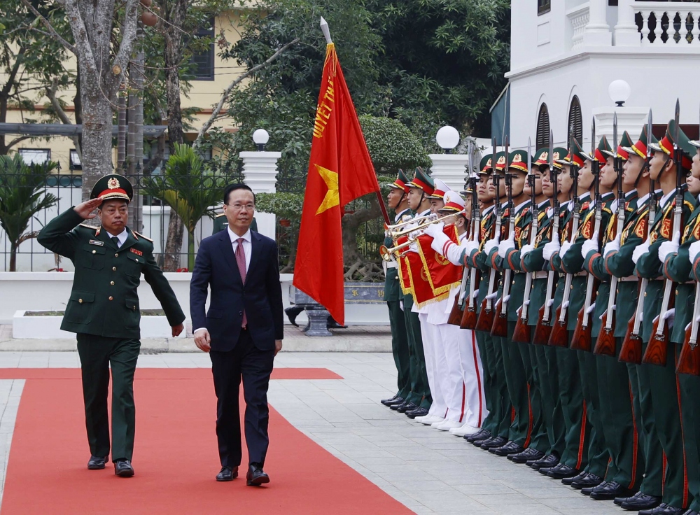 Chủ tịch nước Võ Văn Thưởng duyệt đội danh dự