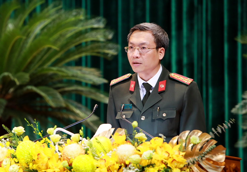 Giám đốc Công an tỉnh Bắc Giang Nguyễn Quốc Toản báo cáo kết quả công tác phòng, chống tội phạm và vi phạm pháp luật