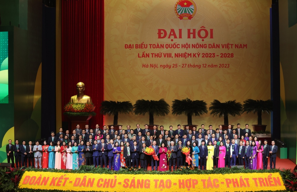 Ban chấp hành Trung ương Hội Nông dân Việt Nam khóa VIII