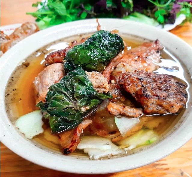 Bún chả is a huge favourite among foreign tourists (Photo: Michelin)
