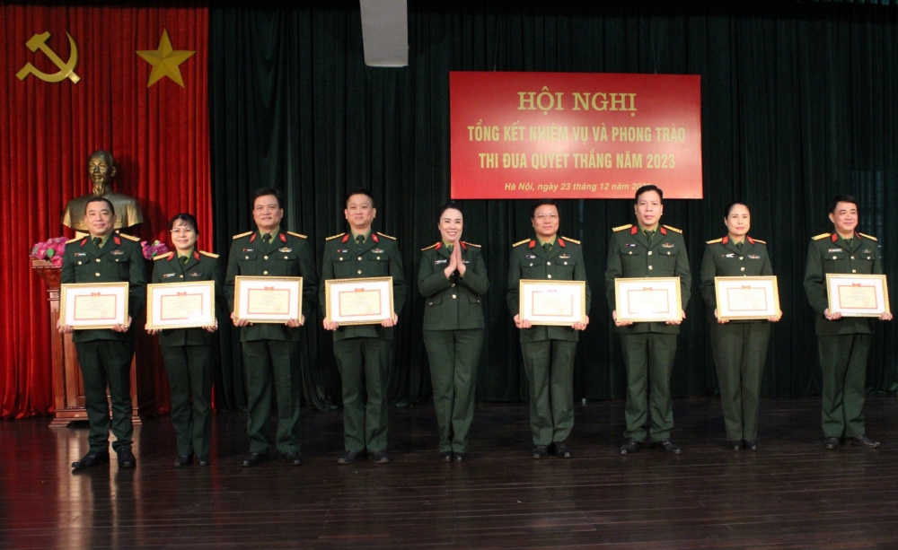 Nhà hát Ca múa nhạc Quân đội đã tổ chức hội nghi tổng kết nhiệm vụ năm 2023, xác định phương hướng, nhiệm vụ năm 2024.