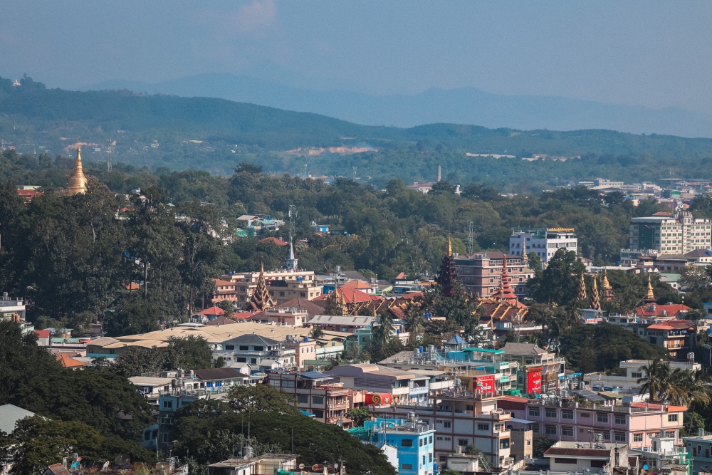 Từ đồi Doi Wao ở Chiang Rai du khách có thể phóng tầm mắt nhìn tới Myanmar.