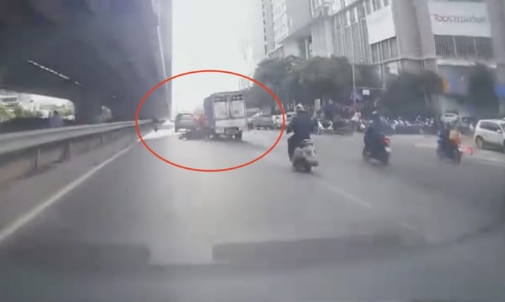 (Ảnh cắt từ clip)