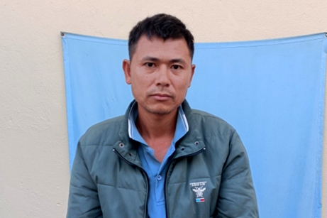 Đối tượng Lò Văn Chính tại cơ quan công an.