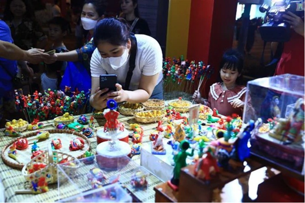 Visitors to the Hanoi Tourism Gift Festival 2023 in early November.
