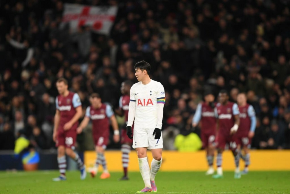 Tottenham thua ngược ngay trên sân nhà (Ảnh: Getty)
