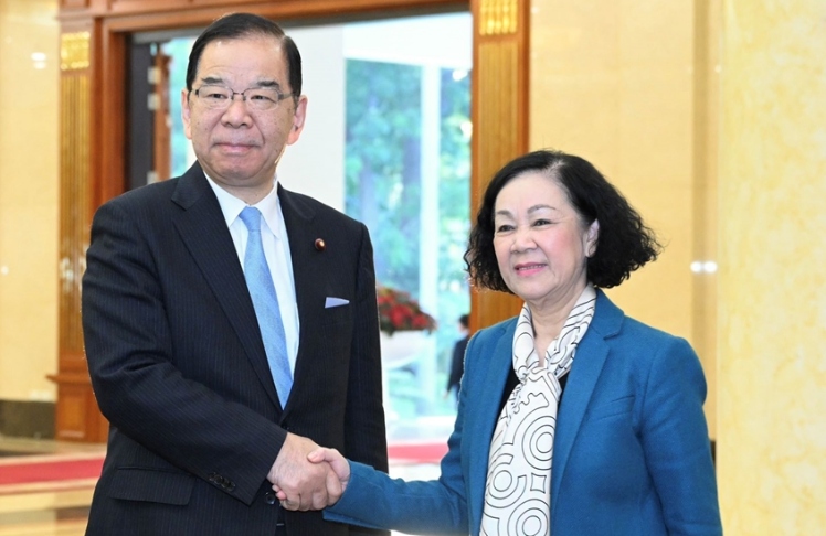 Thường trực Ban Bí thư hội đàm với Chủ tịch Đảng Cộng sản Nhật Bản Shii Kazuo 