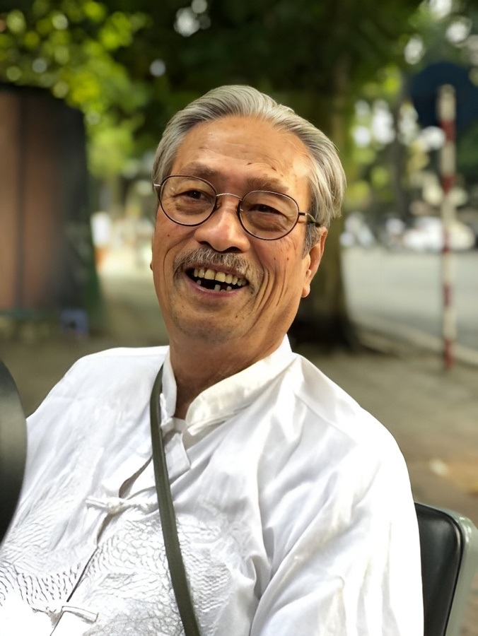 Đạo diễn Long Vân