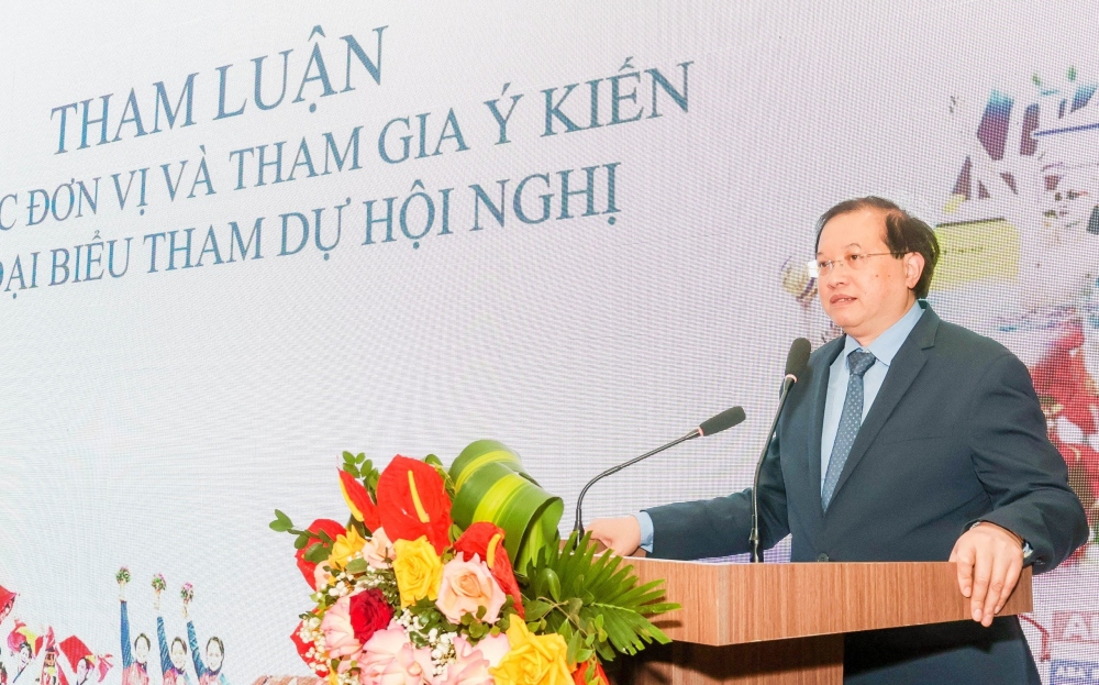 Thứ trưởng Bộ Văn hóa, Thể thao và Du lịch Tạ Quang Đông phát biểu tại Hội nghị. (Ảnh: Bùi Lượng)
