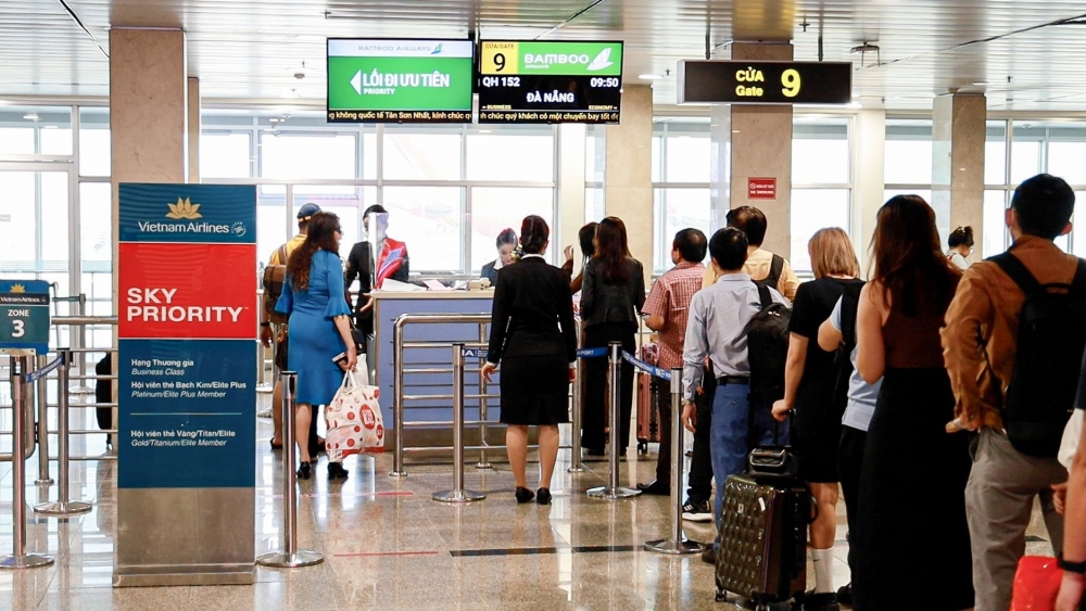 Tân Sơn Nhất dự kiến đón 900 chuyến bay mỗi ngày