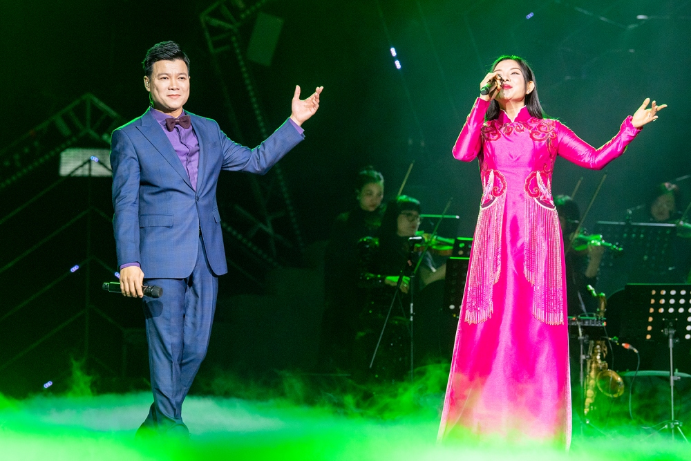 Vũ Thắng Lợi và Bùi Lê Mận
