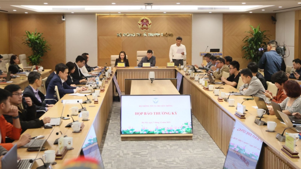 Toàn cảnh buổi họp báo