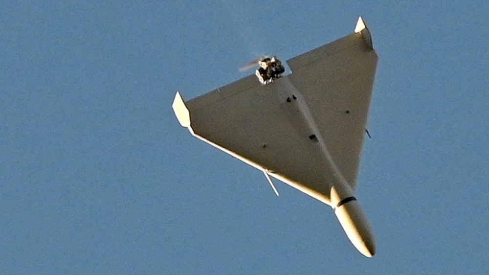 Một UAV tự sát của Nga bay trên bầu trời Ukraine. Ảnh: AFP