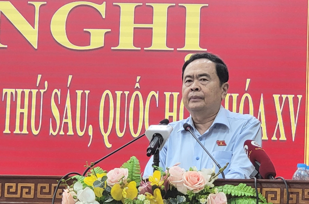 Phó Chủ tịch Thường trực Quốc hội Trần Thanh Mẫn phát biểu tại buổi tiếp xúc cử tri huyện Vị Thủy