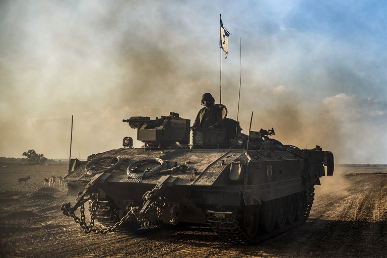 Xe tăng Israel tham gia chiến dịch quân sự chống Hamas ở Dải Gaza. Ảnh: Picture alliance