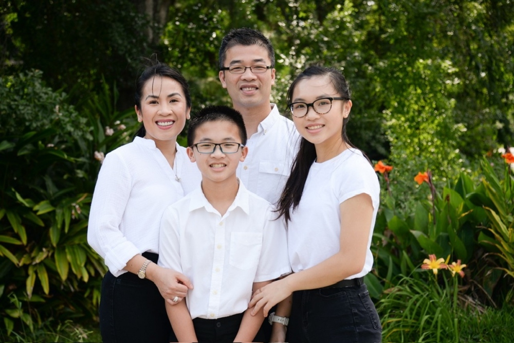 Gia đình nhỏ của bác sĩ Đồng Thị Cẩm Ngọc luôn là hậu phương vững chắc cho sự nghiệp của chị