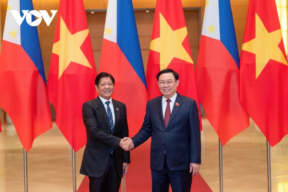 Chủ tịch Quốc hội Vương Đình Huệ và Tổng thống Philippines Ferdinand Romualdez Marcos Jr