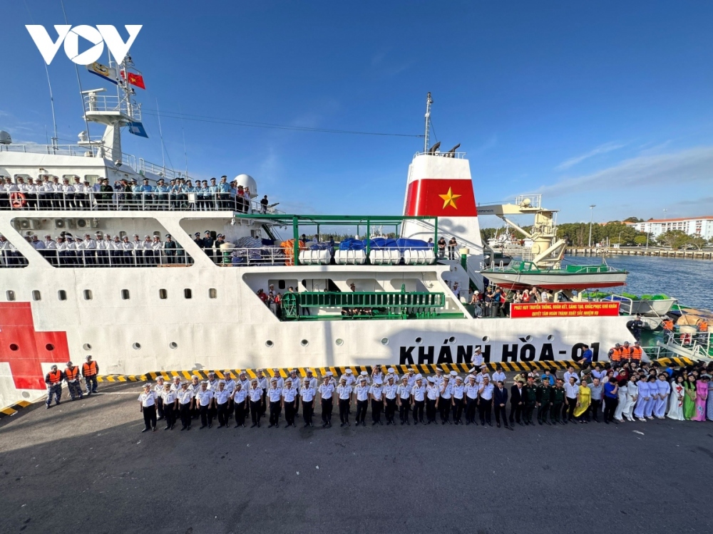 Brigade 146 of the Fourth Regional Command of the Vietnam People’s Army has recently received a handful of gifts from organisations and individuals to officers, soldiers and people on the islands.