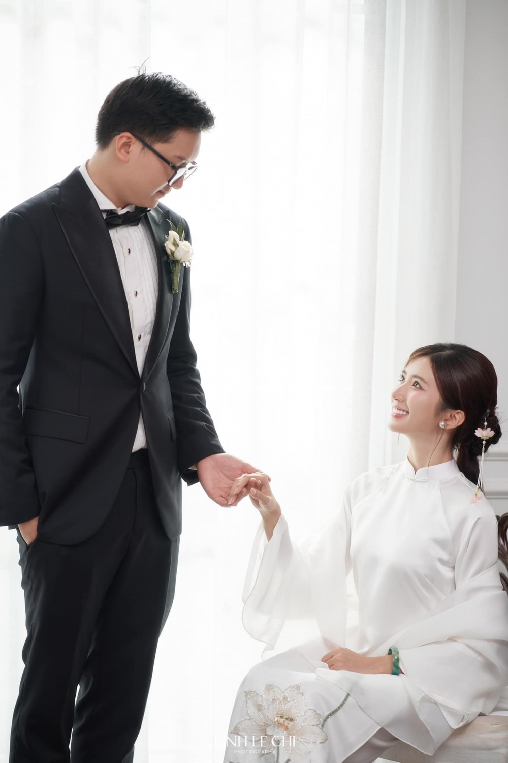 Sinh năm 1999 và là một trong những mỹ nhân gen Z trên sóng giờ vàng của VTV, Ngọc Huyền luôn nhận được nhiều sự yêu mến và quan tâm của khán giả.