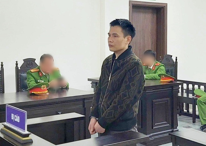 Bị cáo Trịnh Hồng Đăng tại phiên tòa. 
