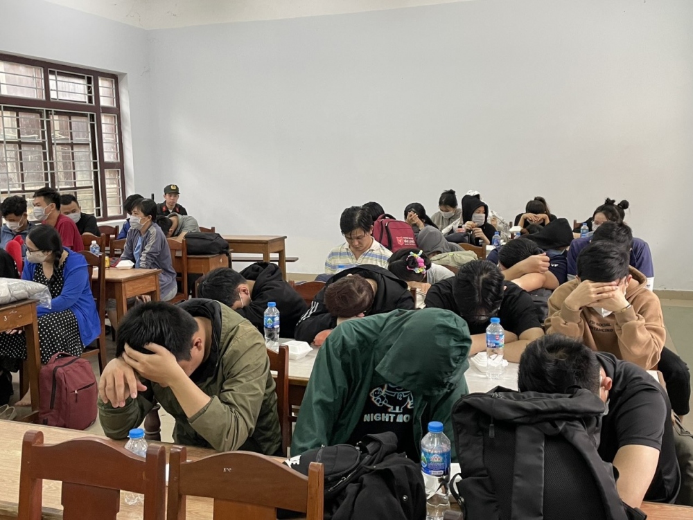 Các đối tượng trong đường dây cho vay lãi nặng.