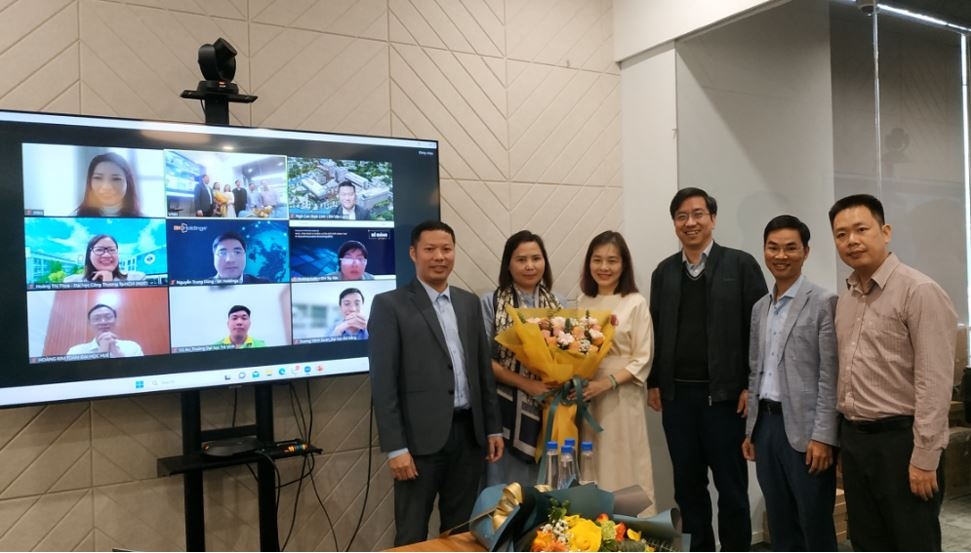 13 thành viên Ban Thường trực nhiệm kỳ mới ra mắt Đại hội (online + offline)
