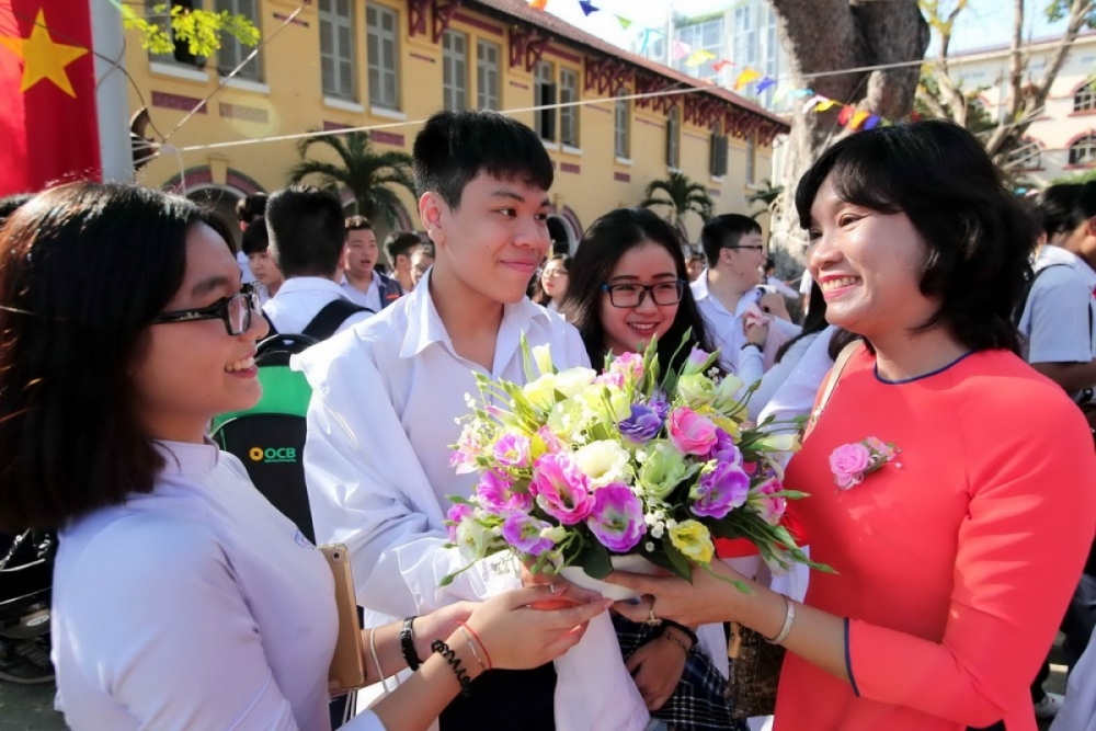 Trường hợp các nhà giáo nghỉ hưu nhưng nếu có nguyện vọng cũng sẽ được cấp giấy chứng nhận này như một sự ghi nhận cống hiến đối với sự nghiệp giáo dục.