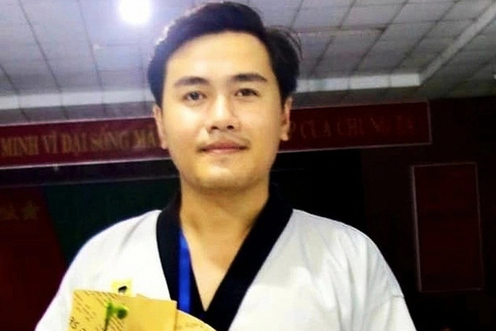 Phạm Huỳnh Minh Thịnh bị bắt khẩn cấp để điều tra hành vi Hiếp dâm người dưới 16 tuổi (Ảnh: Facebook Phạm Huỳnh Minh Thịnh).