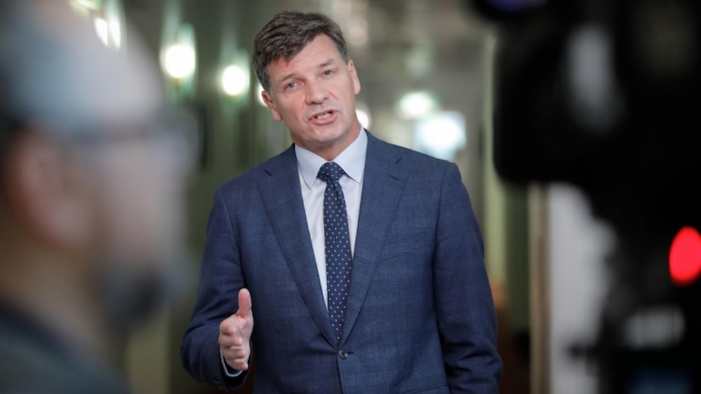 Nghị sỹ Angus Taylor cho biết chính phủ nên làm nhiều hơn về quan hệ lao động và chính sách cạnh tranh để giảm lạm phát - Ảnh: ABC