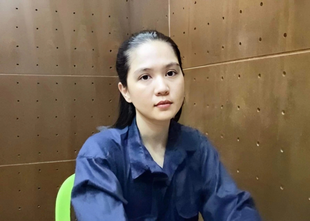 Bị can Trần Thị Ngọc Trinh tại cơ quan công an. (Ảnh: CACC)