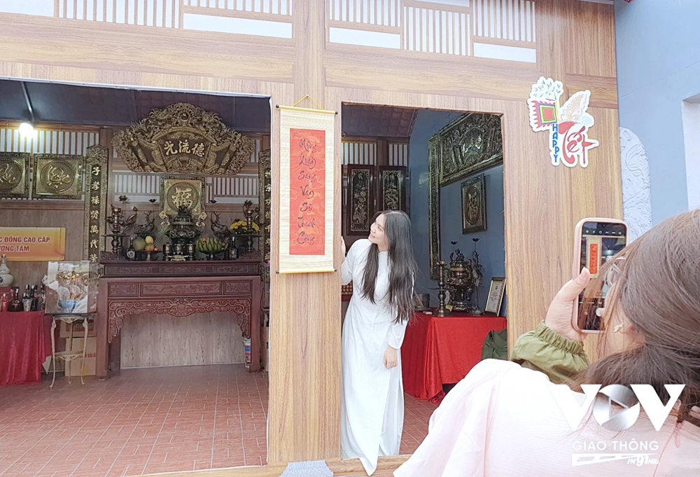 Không gian Tết miền Trung khiến nhiều du khách tò mò, muốn khám phá
