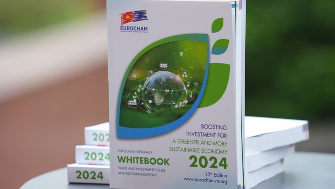 Ấn bản Sách Trắng 2024 có chủ đề "Thúc đẩy đầu tư cho một nền kinh tế xanh và bền vững"