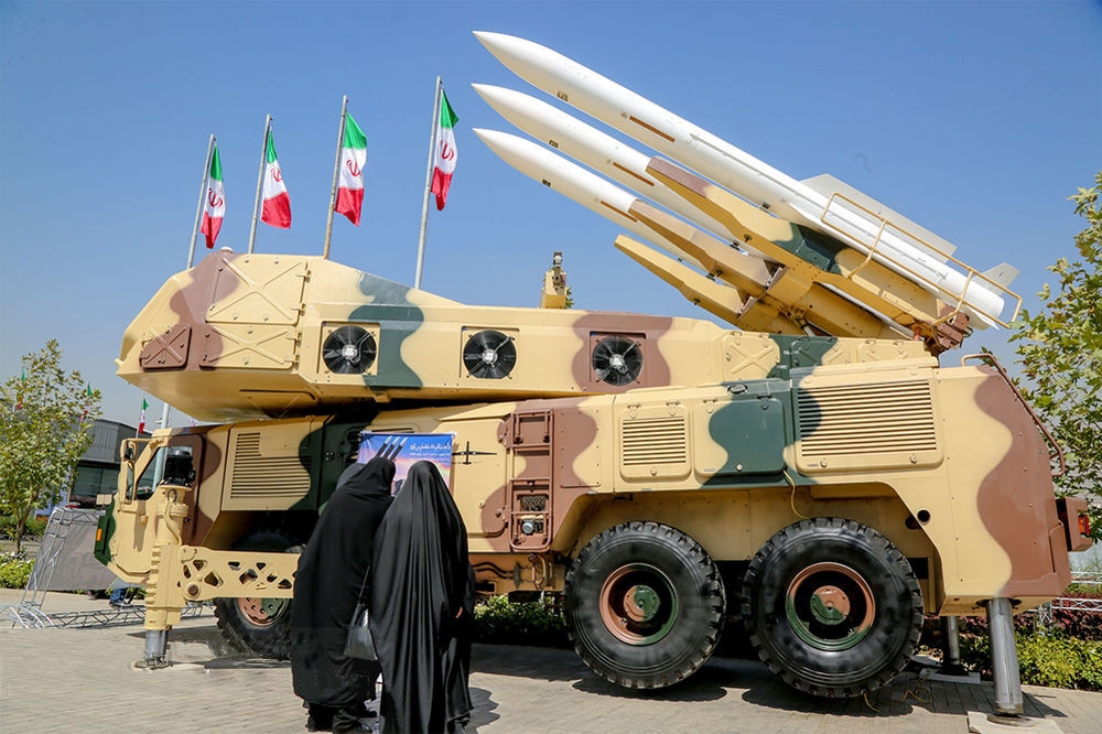 Hệ thống phòng không Sevom Khordad tại một triển lãm quốc phòng của Iran năm 2019. Ảnh: Wikipedia