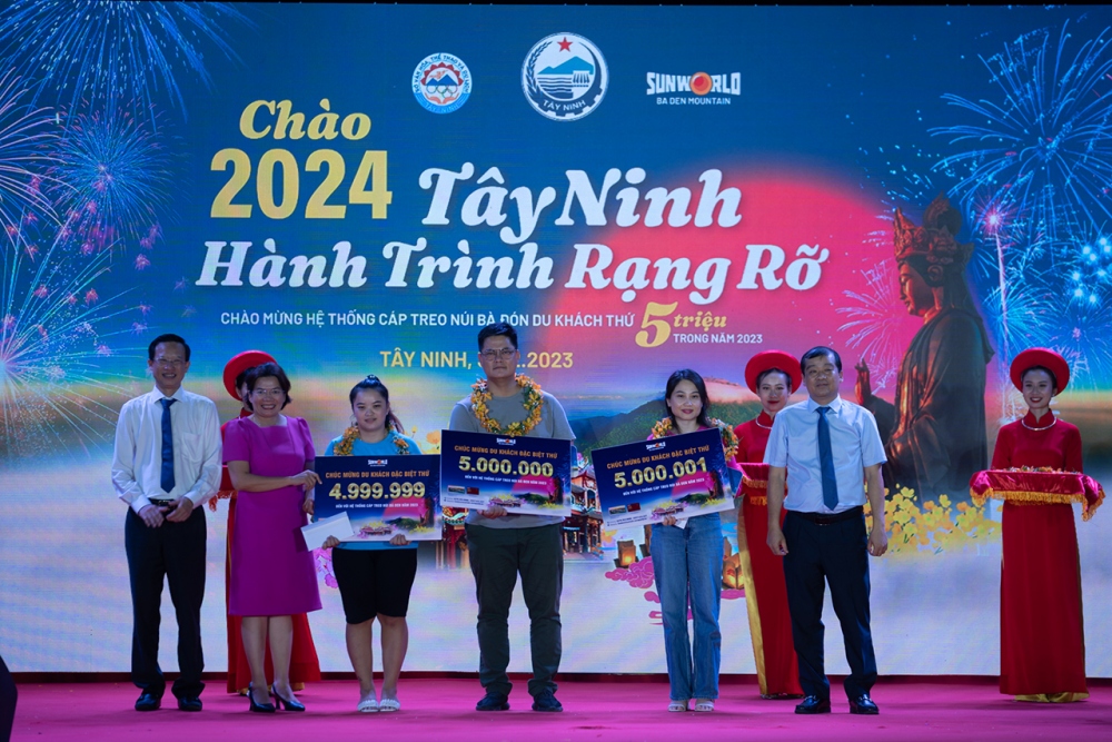 Sun World Ba Den Mountain (Tây Ninh) đón vị khách 5 triệu dịp cuối năm 2023