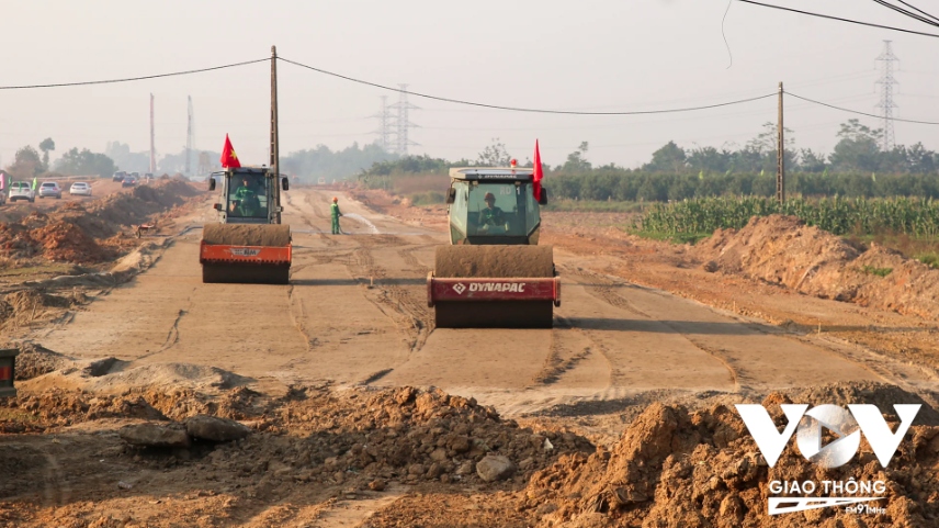 Trong 7 địa phương có đường Vành đai 4 đi qua, huyện Mê Linh là địa phương có diện tích đất ở cần phải giải phóng mặt bằng cao nhất với gần 7 hecta đất (Ảnh: Lê Tùng/VOVGT)
