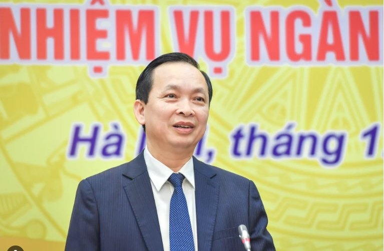 Phó Thống đốc Ngân hàng Nhà nước (NHNN) Đào Minh Tú phát biểu tại họp báo của NHNN ngày 3/1/2024. (Ảnh: VGP)